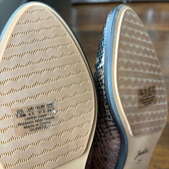 NWOB Zodiac Leather Snake Print Reptile Mules Sz 7.5 - Picture 9 of 11